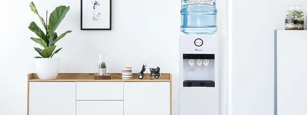 Как да изберем подходящия диспенсър за вода за дома или офиса