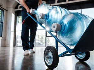 Доставка на вода във Варна и региона на ниски цени